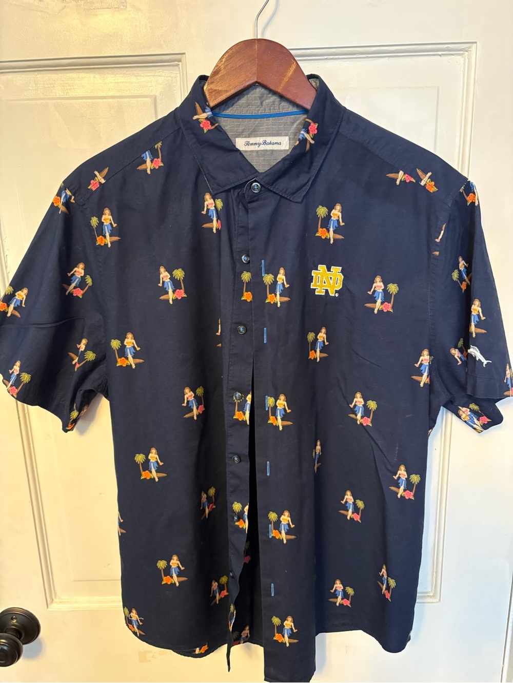 Tommy Bahama Men's Navy Novelty Short Sleeve Button-Up Shirt - Notre Dame Logo
